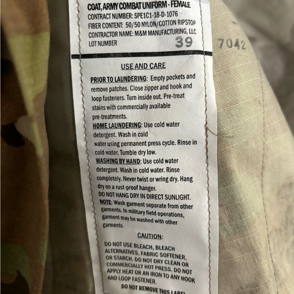 Female Military OCP Blouse size 33 Short - Picture 6 of 6
